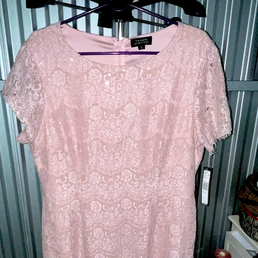 Tahari pink and lace mid dress